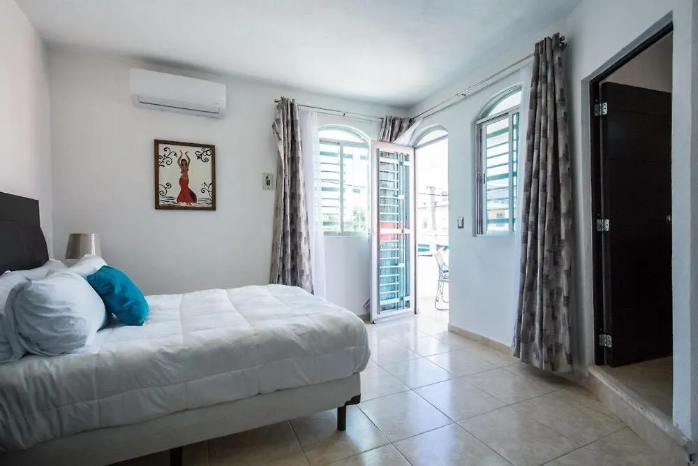 **  Hotel Loft Oasis By Rotamundos Playa del Carmen Messico