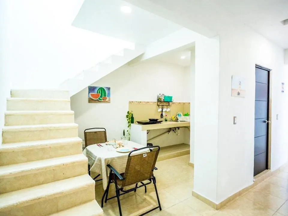 Hotel Loft Oasis By Rotamundos Playa del Carmen 2*,  Messico